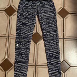 XS gray under armor striped women’s leggings